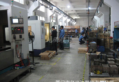 車間及設(shè)備